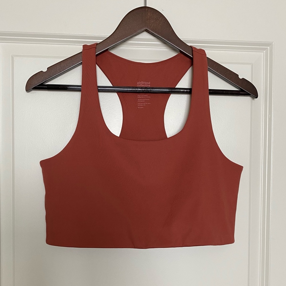 Paloma Sports Bra in Terra